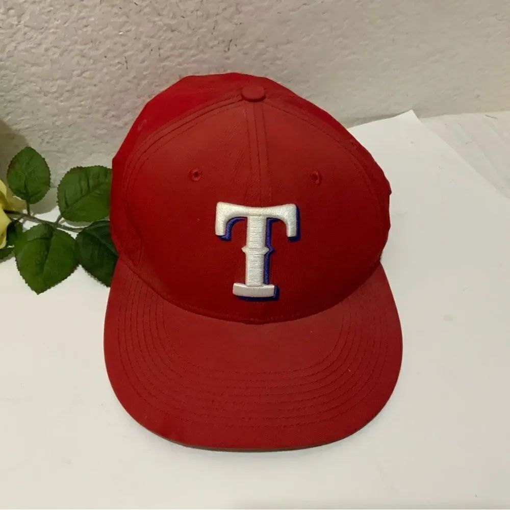Nike TRU Dri-Fit Texas Rangers MLB Red white Baseball Cap adjustable